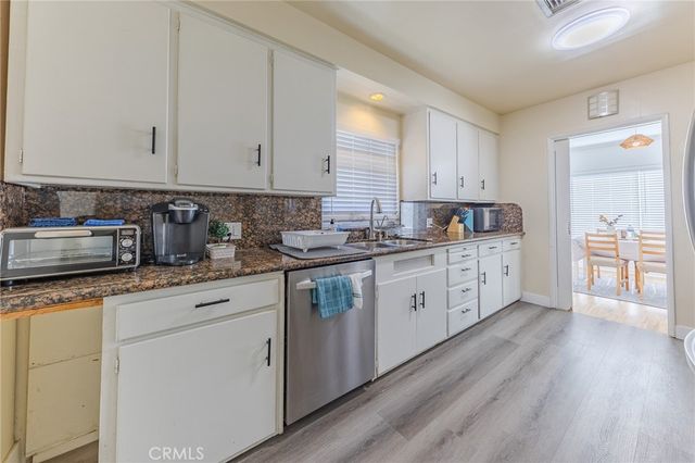 768 W H, Ontario, CA 91762