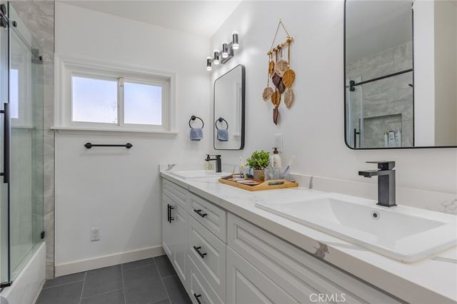 768 W H, Ontario, CA 91762
