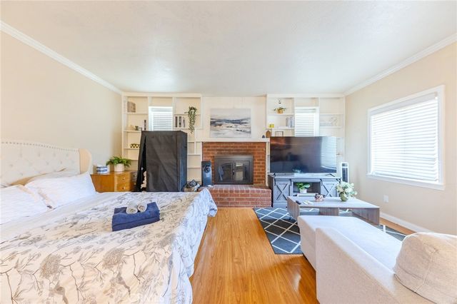 768 W H, Ontario, CA 91762