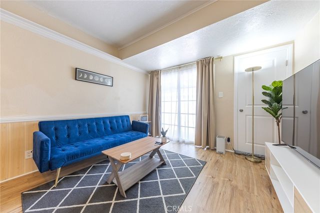 768 W H, Ontario, CA 91762