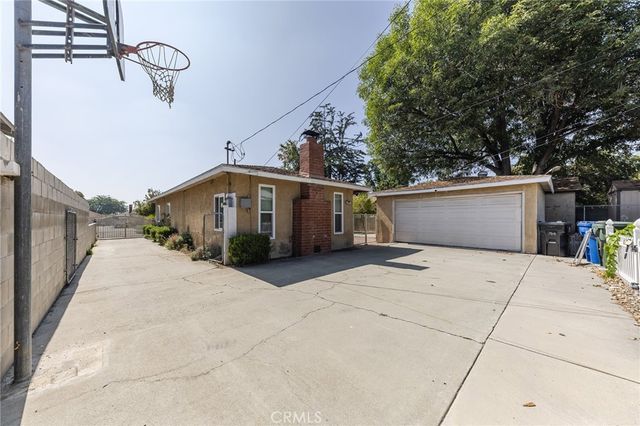 768 W H, Ontario, CA 91762