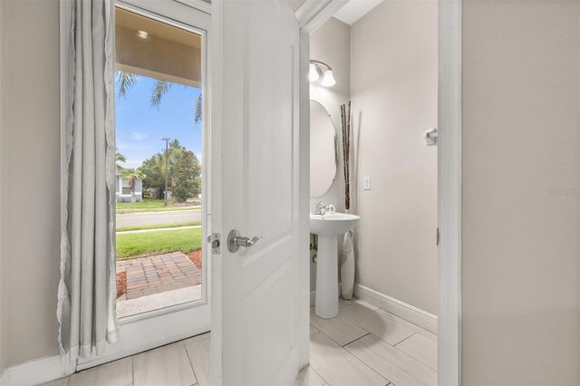 17023 GOLDCREST LOOP, Clermont, FL 34714