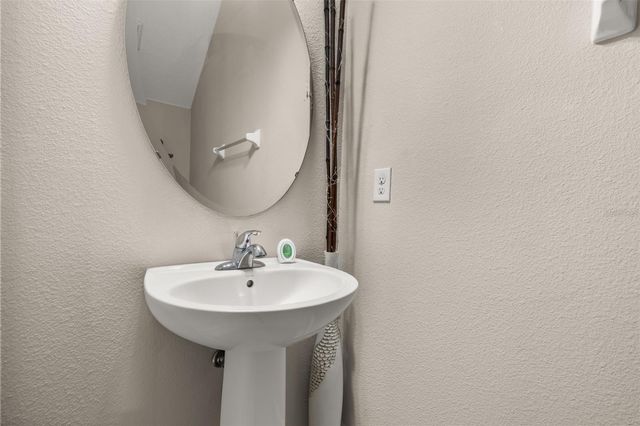 17023 GOLDCREST LOOP, Clermont, FL 34714