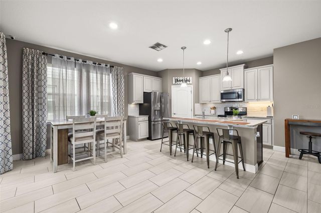 17023 GOLDCREST LOOP, Clermont, FL 34714
