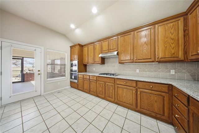 6408 Sandlewood Drive, Oklahoma City, OK 73132