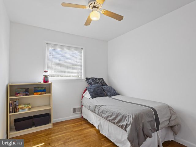 935 LOXFORD TER, Silver Spring, MD 20901