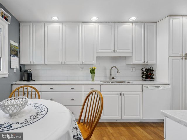 935 LOXFORD TER, Silver Spring, MD 20901