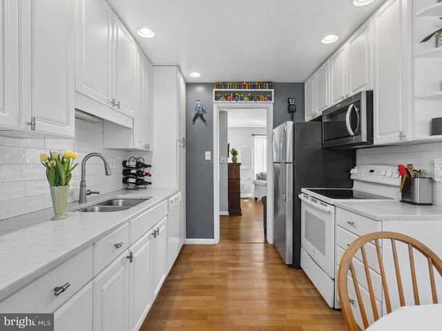 935 LOXFORD TER, Silver Spring, MD 20901