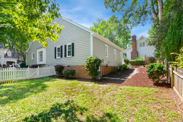 2365 Brisbayne Circle, Raleigh, NC 27615