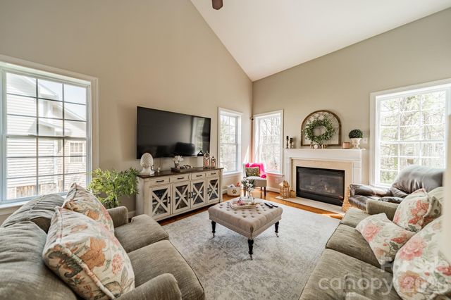 8203 Sturminster Drive, Waxhaw, NC 28173