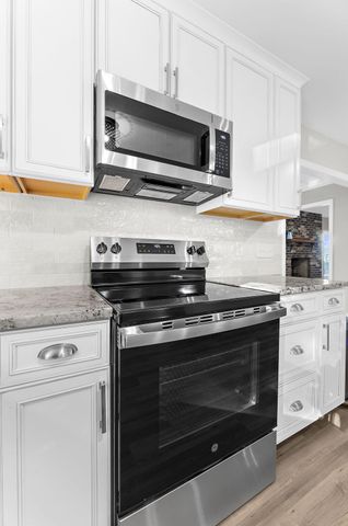 105 Limerick Circle, Summerville, SC 29483