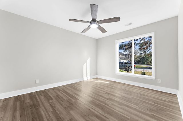 105 Limerick Circle, Summerville, SC 29483