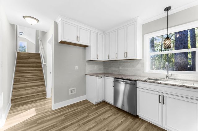 105 Limerick Circle, Summerville, SC 29483