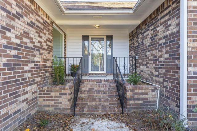 105 Limerick Circle, Summerville, SC 29483