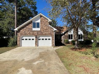 105 Limerick Circle, Summerville, SC 29483