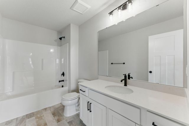 433 James Parkway, Elko New Market, MN 55054