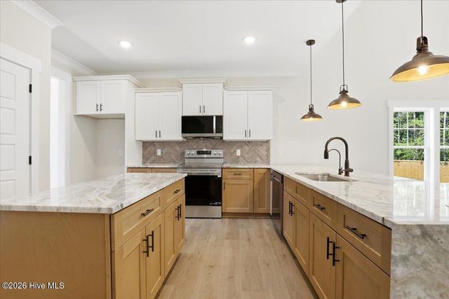 36 Birchtop Circle, Zebulon, NC 27597