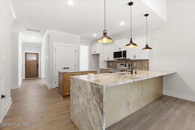 36 Birchtop Circle, Zebulon, NC 27597