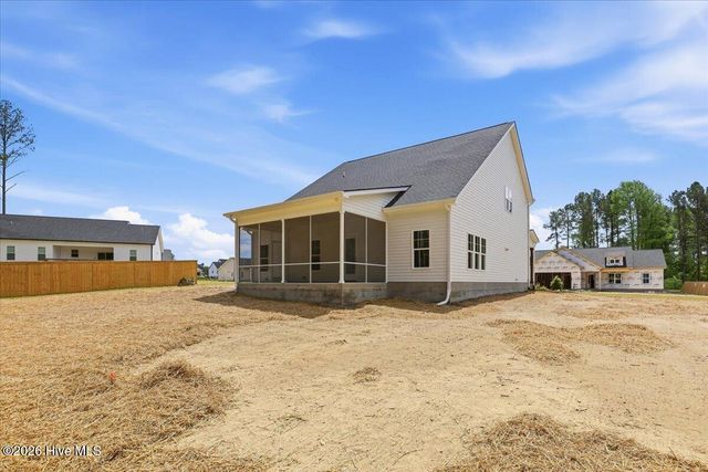 36 Birchtop Circle, Zebulon, NC 27597