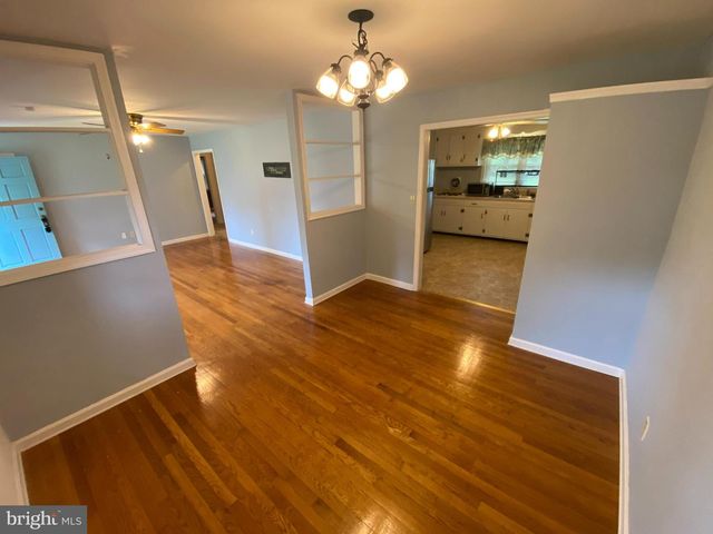 802 PAYTON DR, Fredericksburg, VA 22405