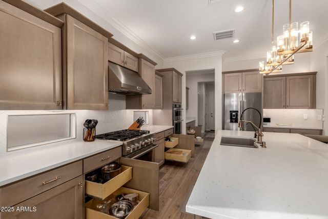 7905 W Mockingbird Way, Florence, AZ 85132