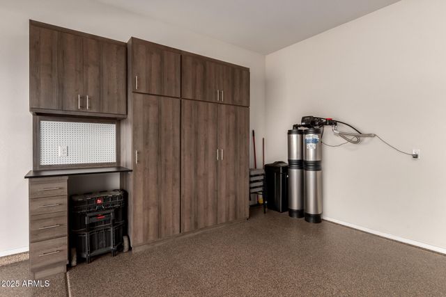 7905 W Mockingbird Way, Florence, AZ 85132