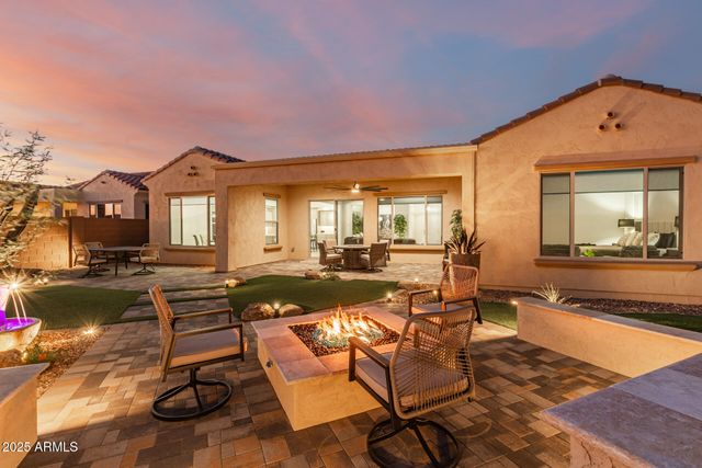 7905 W Mockingbird Way, Florence, AZ 85132