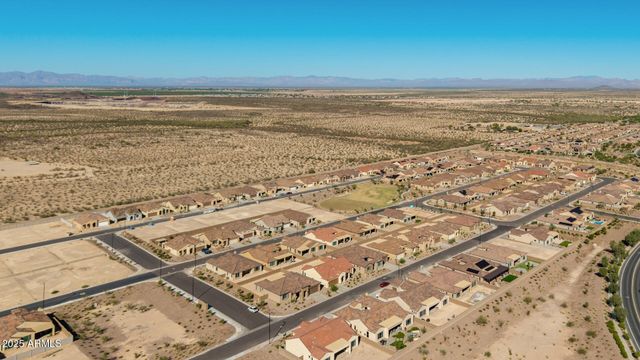 7905 W Mockingbird Way, Florence, AZ 85132