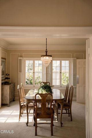 704 S Oakland Avenue, Pasadena, CA 91106