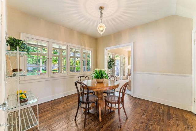 704 S Oakland Avenue, Pasadena, CA 91106