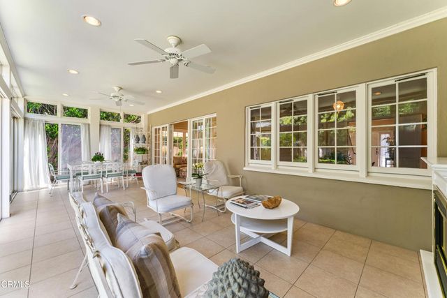 704 S Oakland Avenue, Pasadena, CA 91106