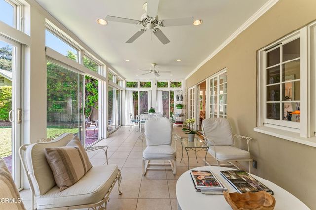 704 S Oakland Avenue, Pasadena, CA 91106