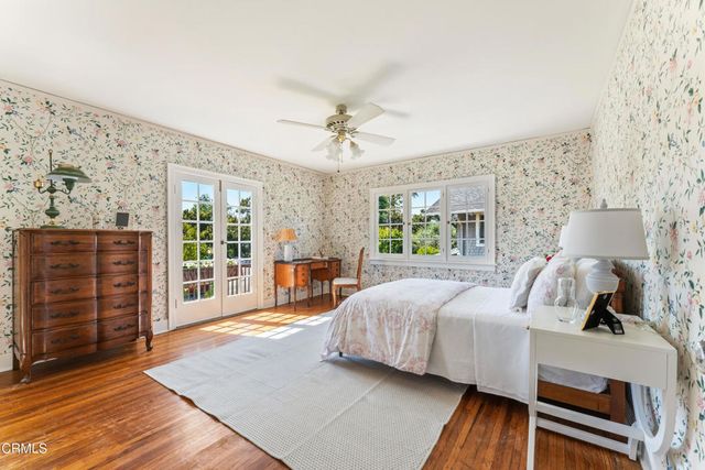 704 S Oakland Avenue, Pasadena, CA 91106