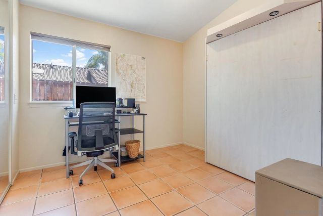 2020 N Nutmeg, Escondido, CA 92026