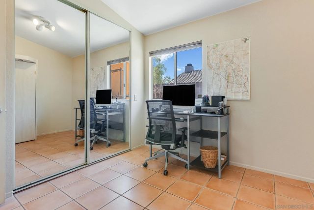 2020 N Nutmeg, Escondido, CA 92026