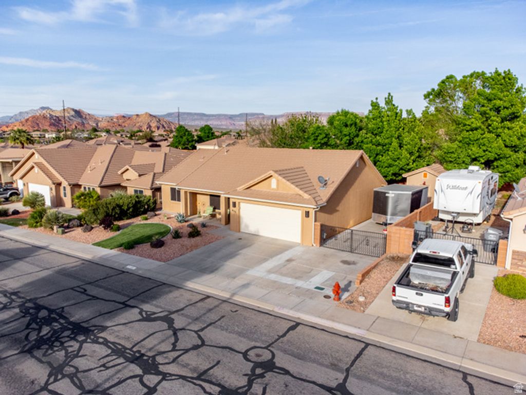 455 N 2680 W, Hurricane, UT 84737