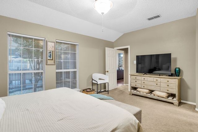 412 Glenbrook Drive, Kennedale, TX 76060