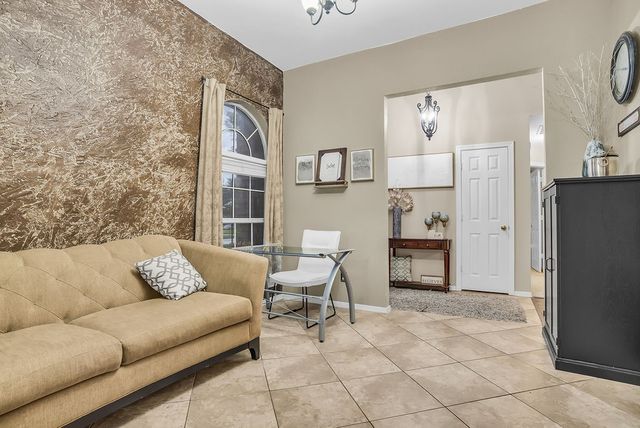 412 Glenbrook Drive, Kennedale, TX 76060