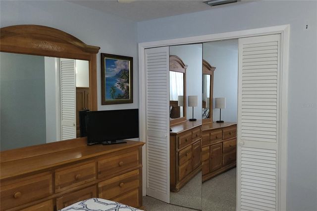 4318 TAHITIAN GARDENS CIRCLE B, Holiday, FL 34691