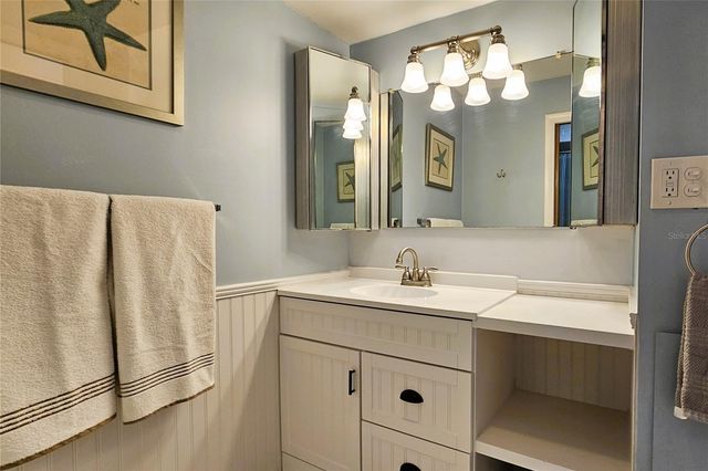 4318 TAHITIAN GARDENS CIRCLE B, Holiday, FL 34691