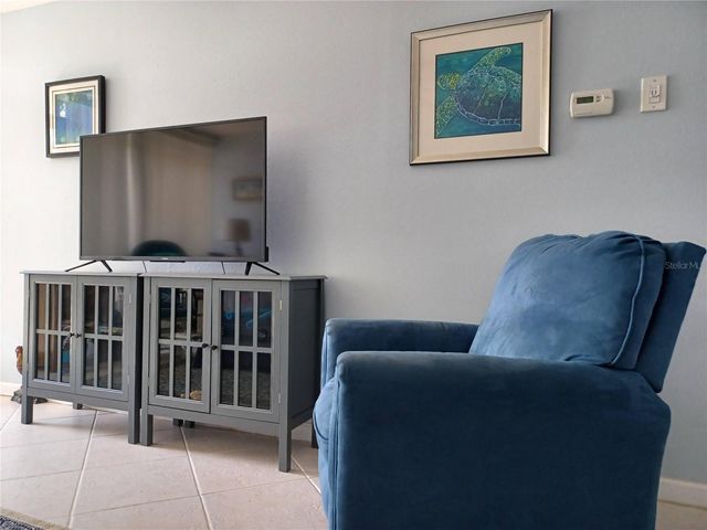 4318 TAHITIAN GARDENS CIRCLE B, Holiday, FL 34691