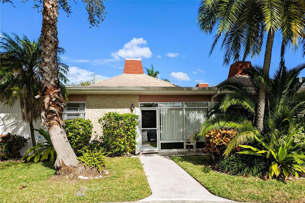 4318 TAHITIAN GARDENS CIRCLE B, Holiday, FL 34691