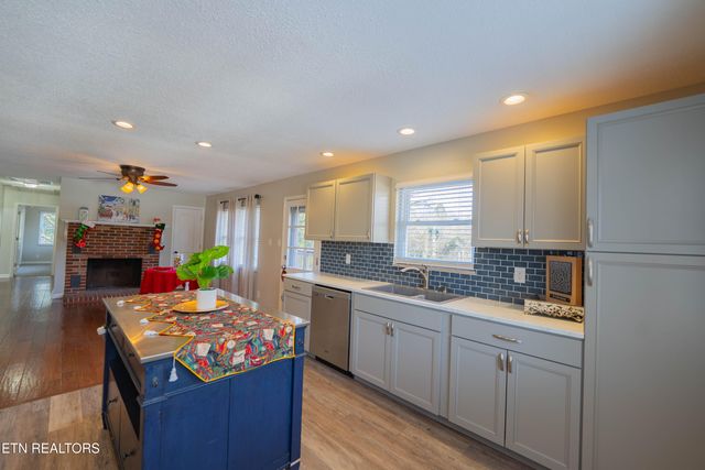 125 Bettis Lane, Kingston, TN 37763