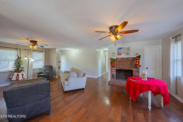 125 Bettis Lane, Kingston, TN 37763