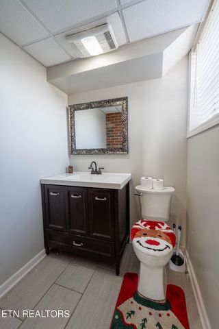 125 Bettis Lane, Kingston, TN 37763