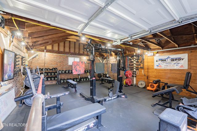 125 Bettis Lane, Kingston, TN 37763