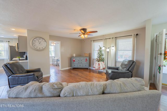 125 Bettis Lane, Kingston, TN 37763