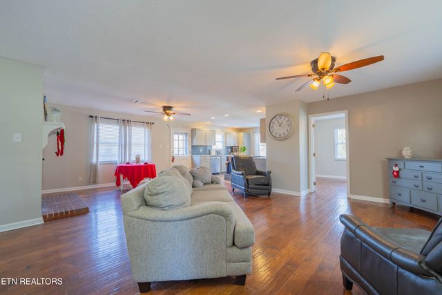 125 Bettis Lane, Kingston, TN 37763