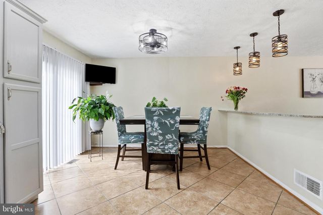5148 DORCHESTER CIR, Waldorf, MD 20603
