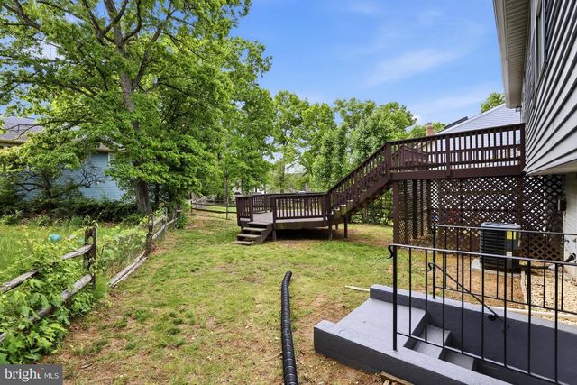 5148 DORCHESTER CIR, Waldorf, MD 20603